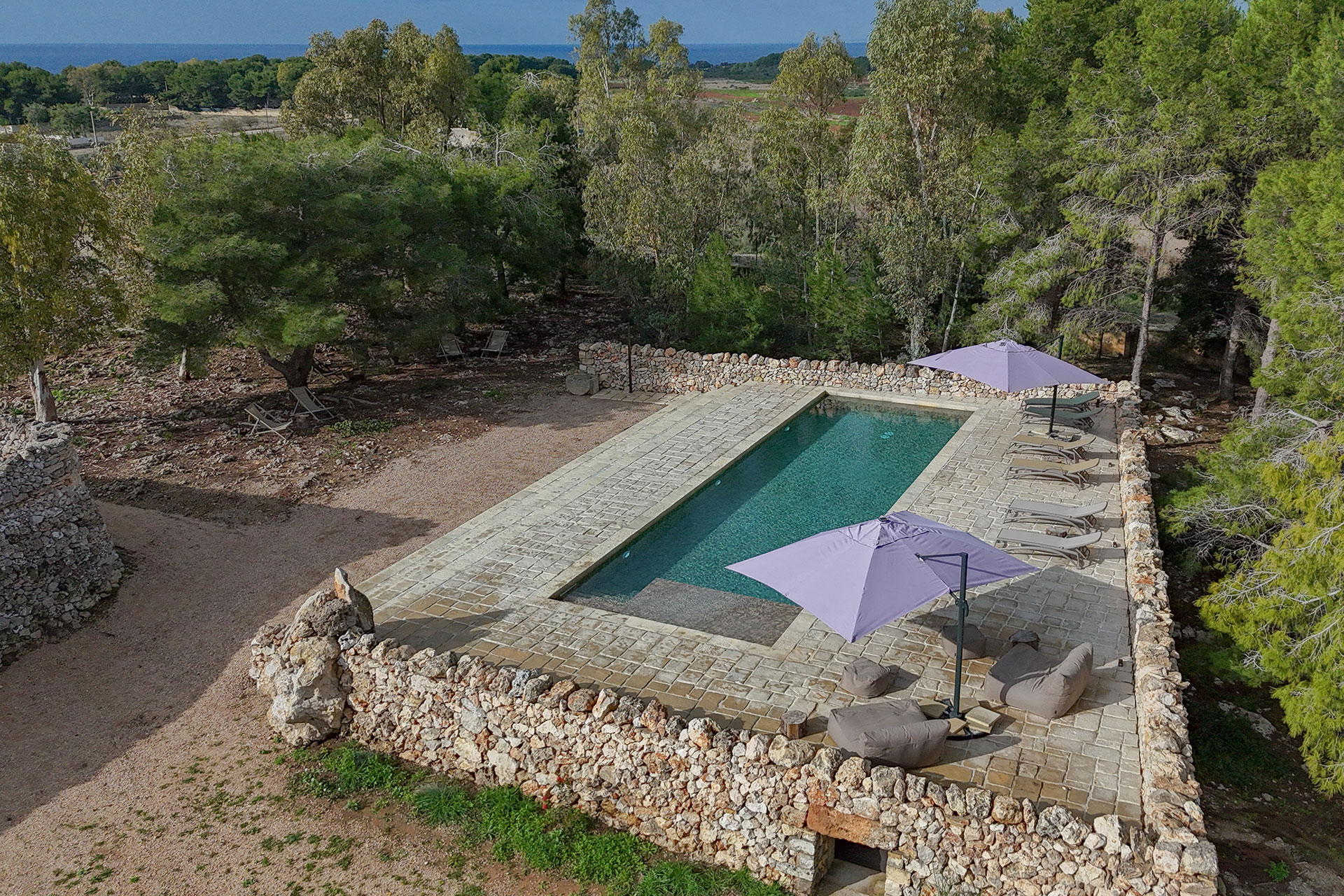 garden with pool masseria Li Cafari garden with pool masseria Li Cafari