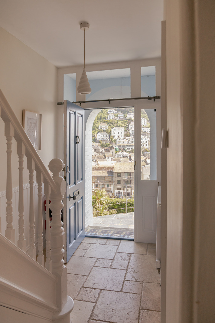 entryway with period staircase