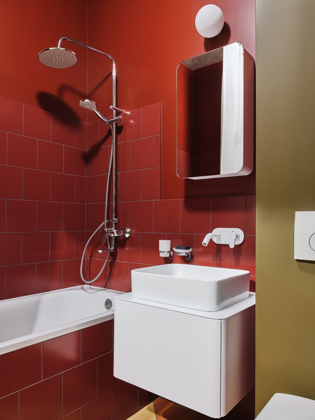 modern bathroom colored contemporary decor