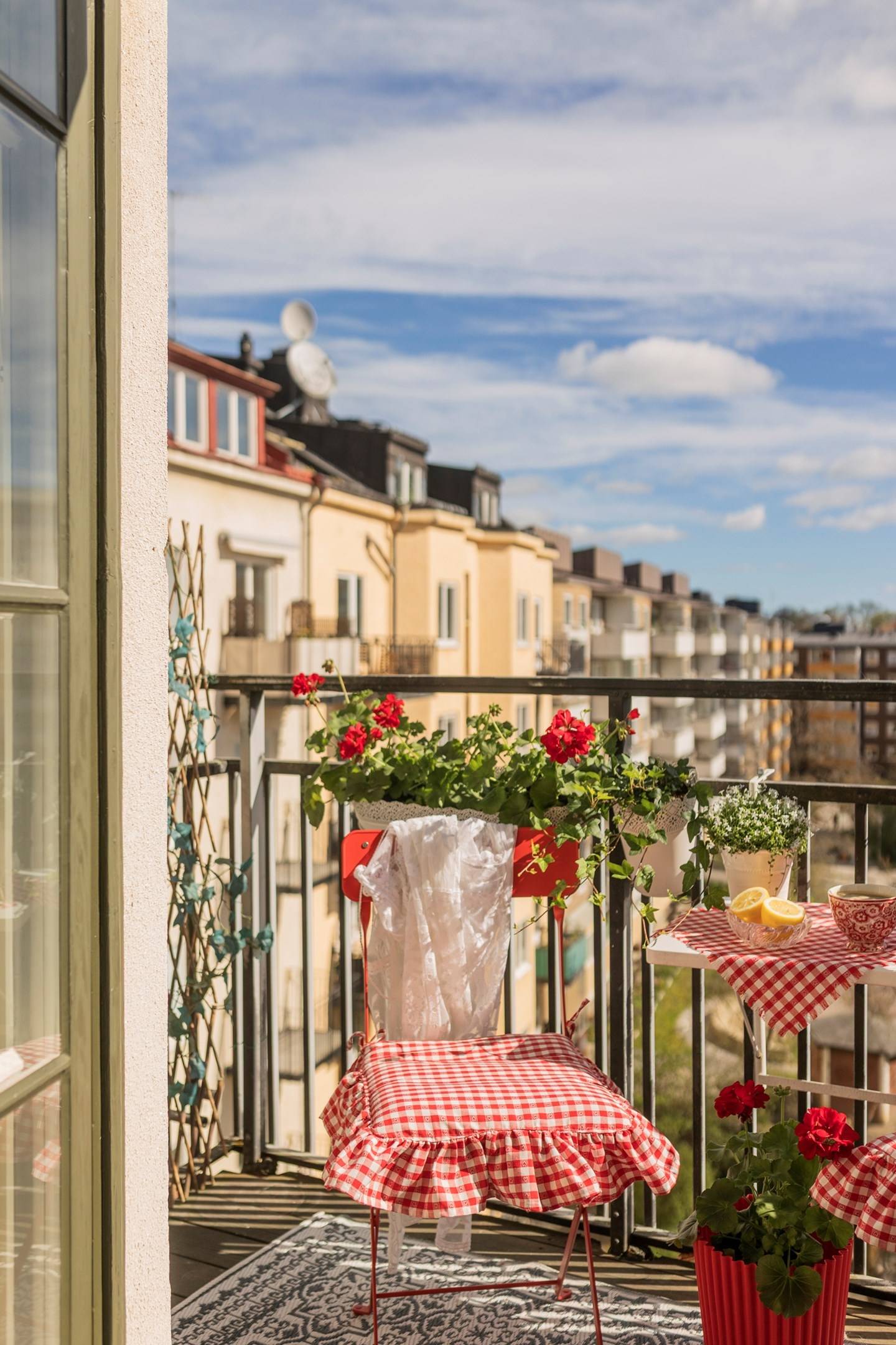 balcony on courtyard country chic style balcony on courtyard country chic style