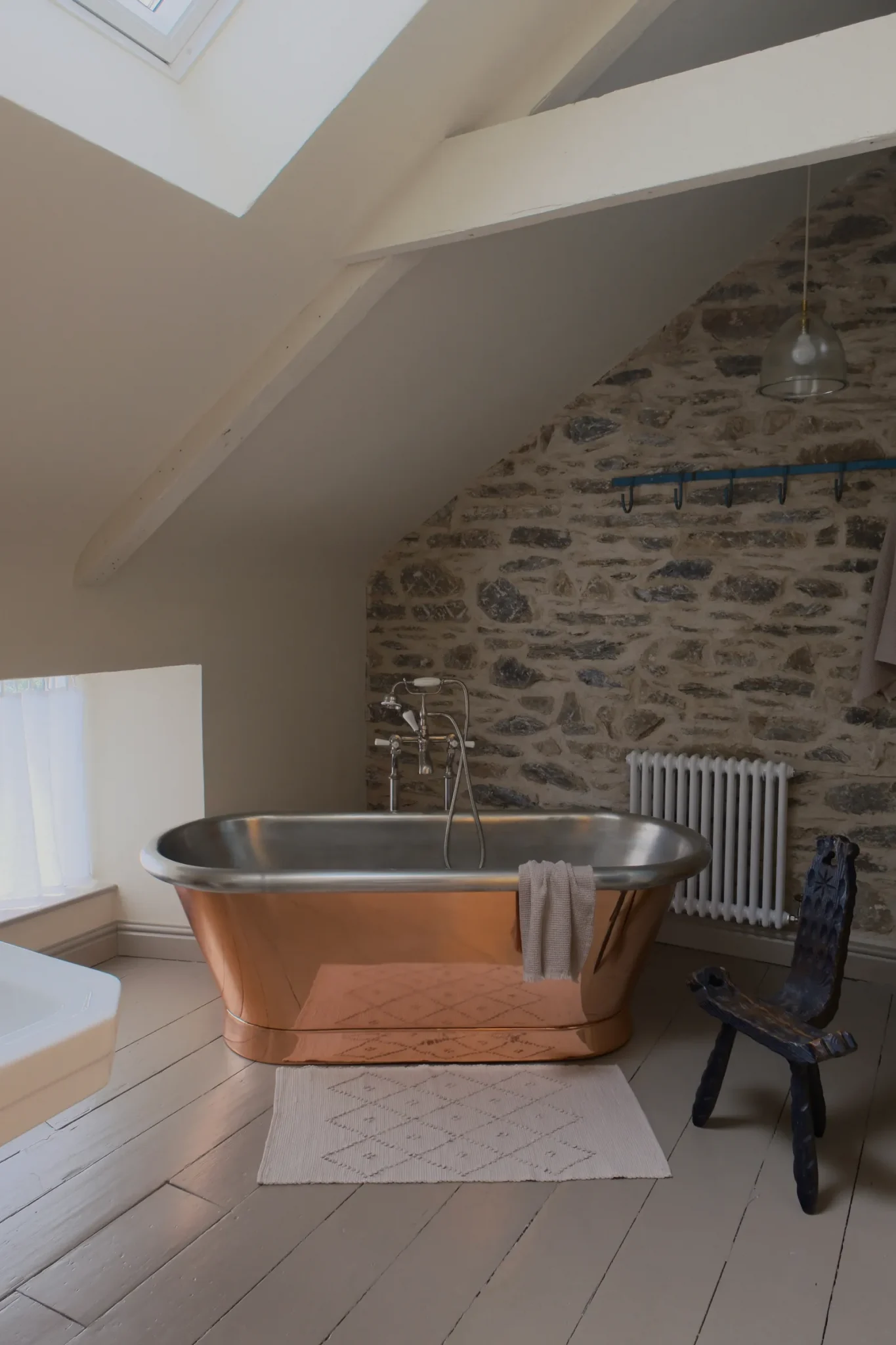 salle de bain baignoire en cuivre Pays de Galles Ty Clai