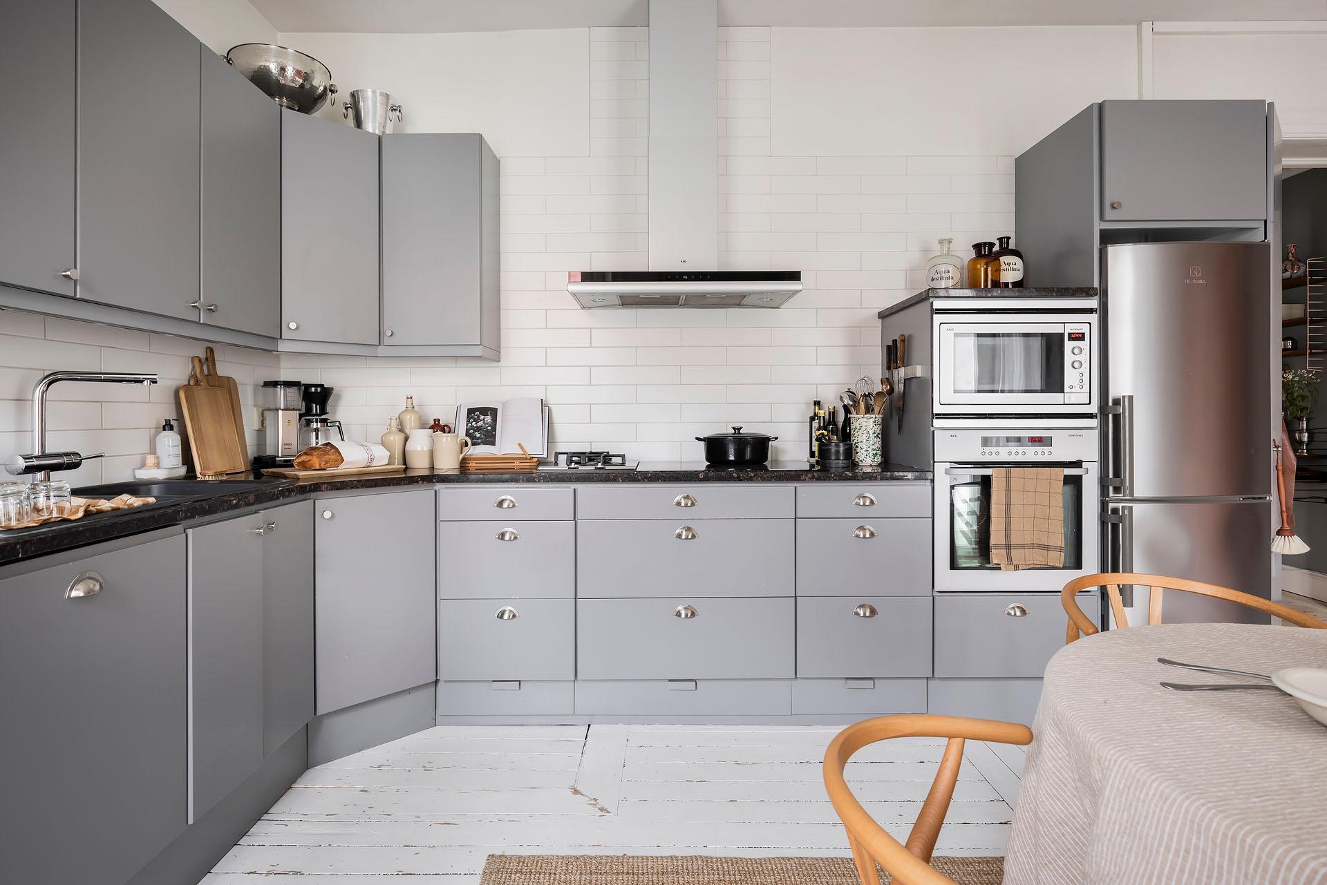 cuisine et salle à manger décoration scandinave appartement ancien 81m2