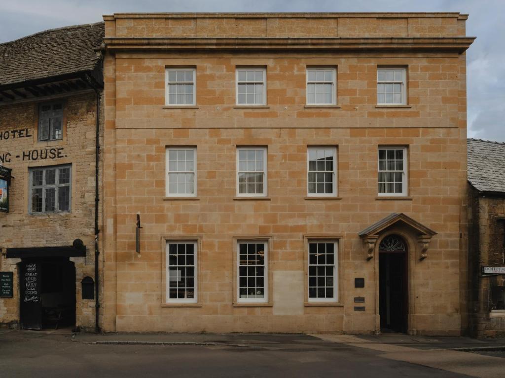 Cotswolds building