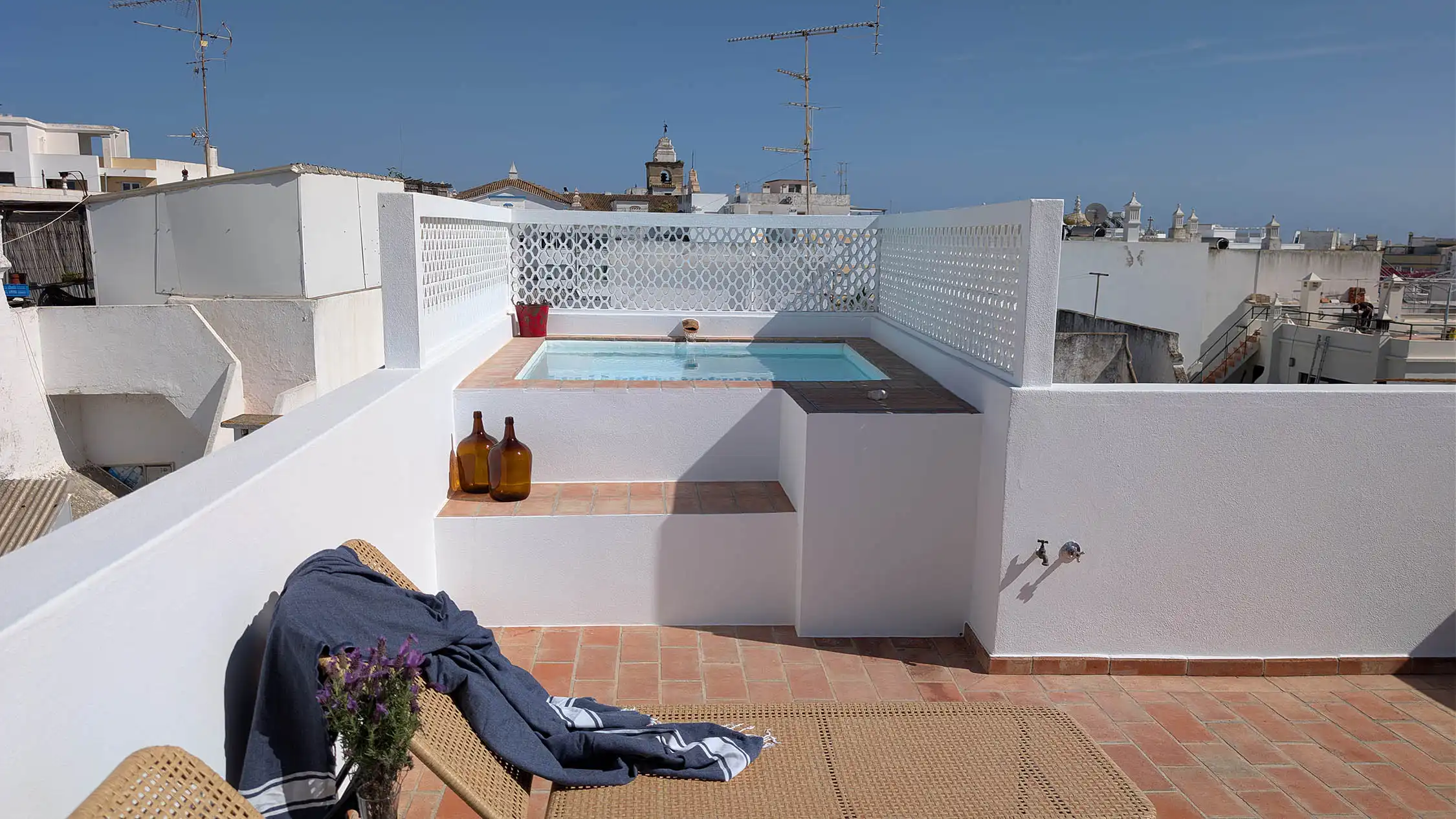 terrace with small pool Casa da Brica Portugal