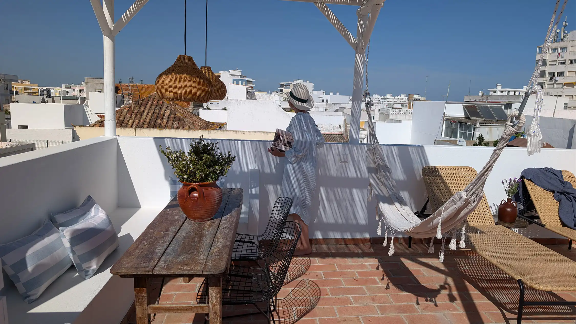 terrace with pergola Casa da Brica Portugal