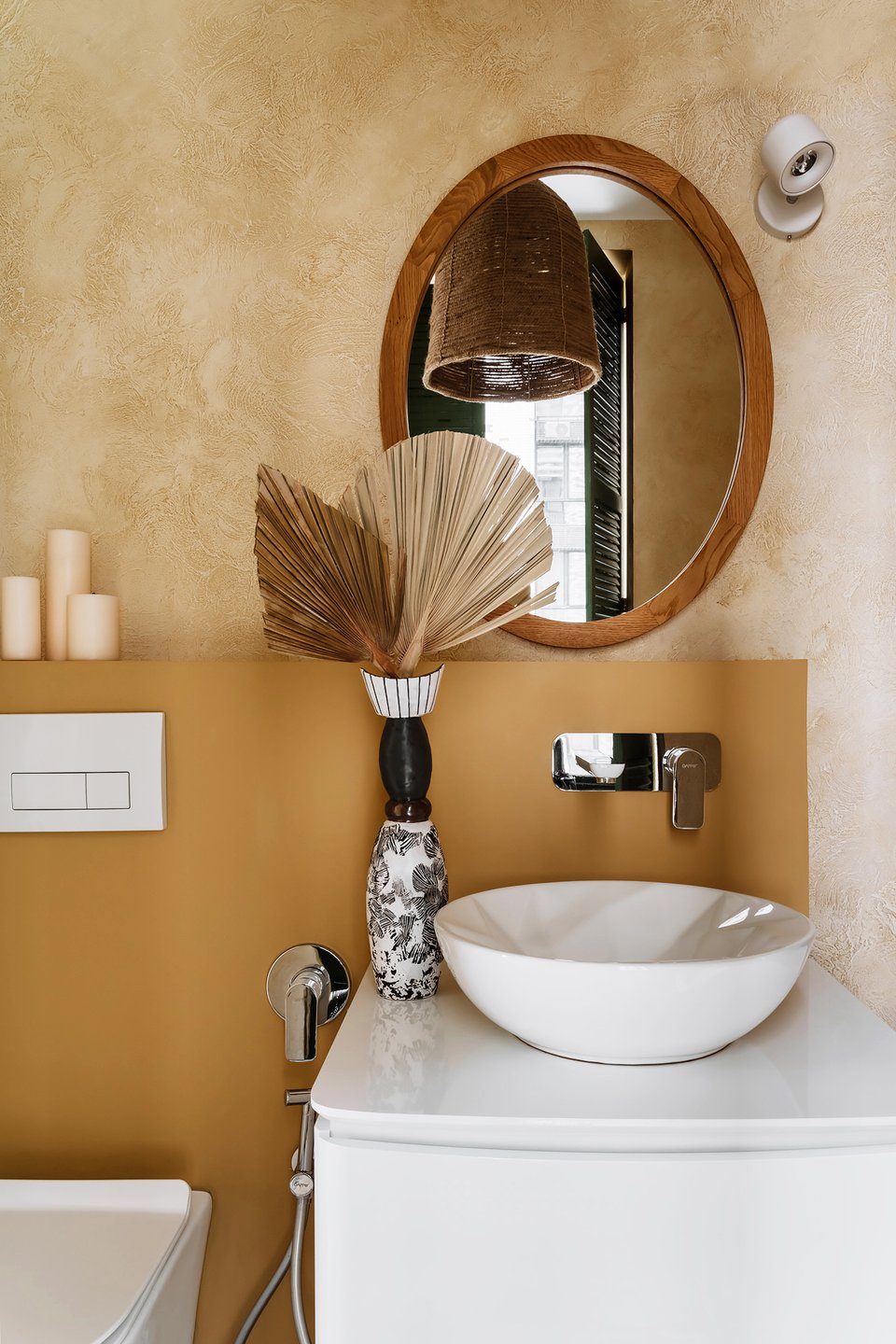 modern ethnic bathroom with plastered wall