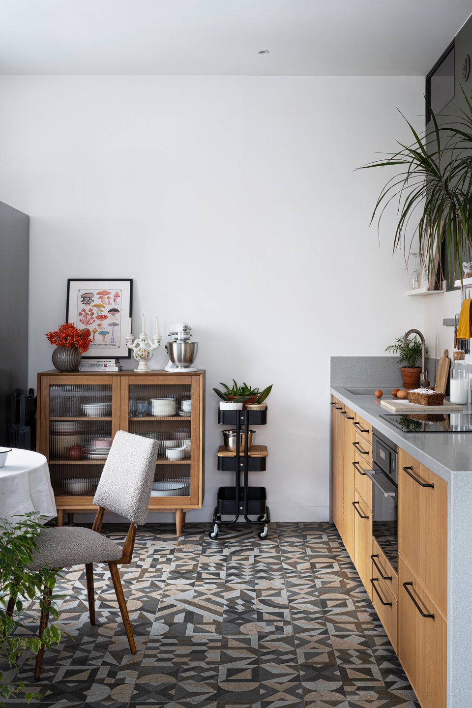 kitchen with geometric tiles floor contemporary decor 50sqm apartment of a designer