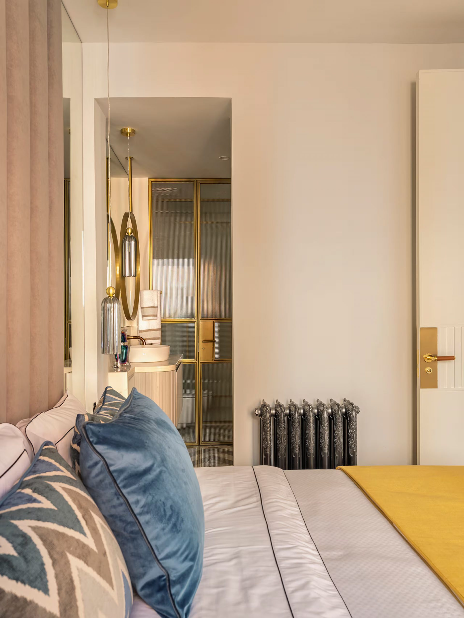 chambre avec salle de bain appartement chic et design à Madrid Seven Balconies