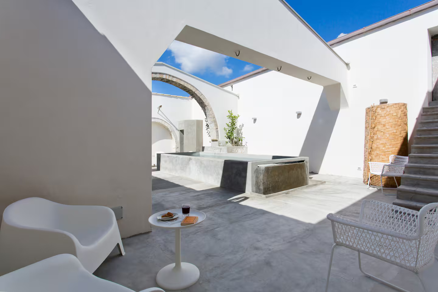 terrasse avec piscine duplex en Sicile Baglio Cappello 