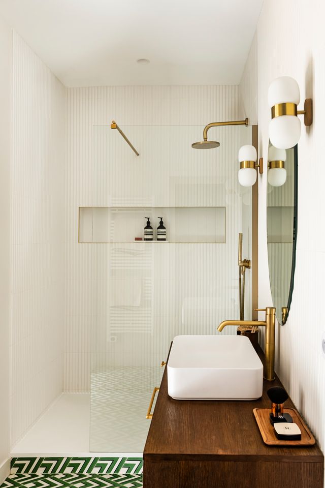 bathroom Photo: ©Julien Pépy bathroom Photo: ©Julien Pépy