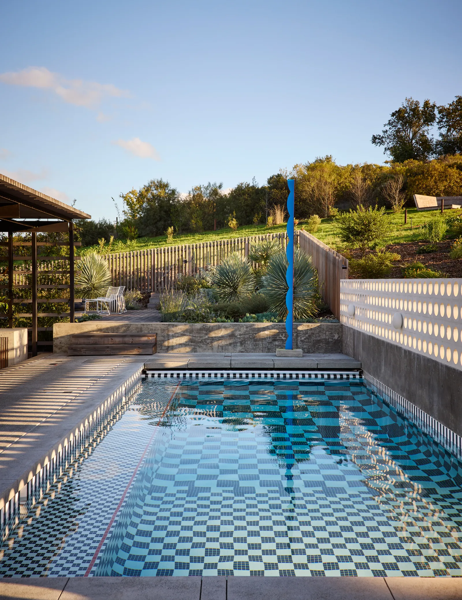 jardin avec piscine maison Californie décoration contemporaine