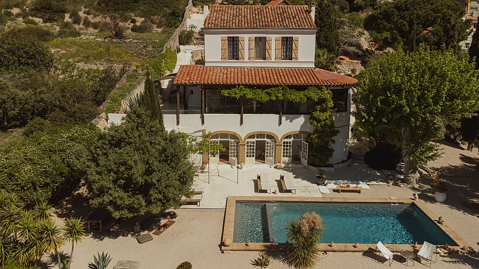 Provençal country house Casa Youm Marseille with pool