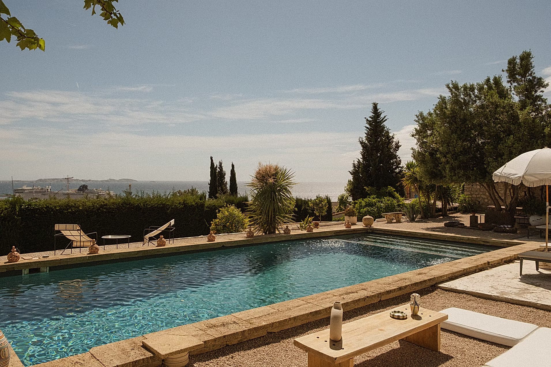 Casa Youm Marseille with pool and sea view