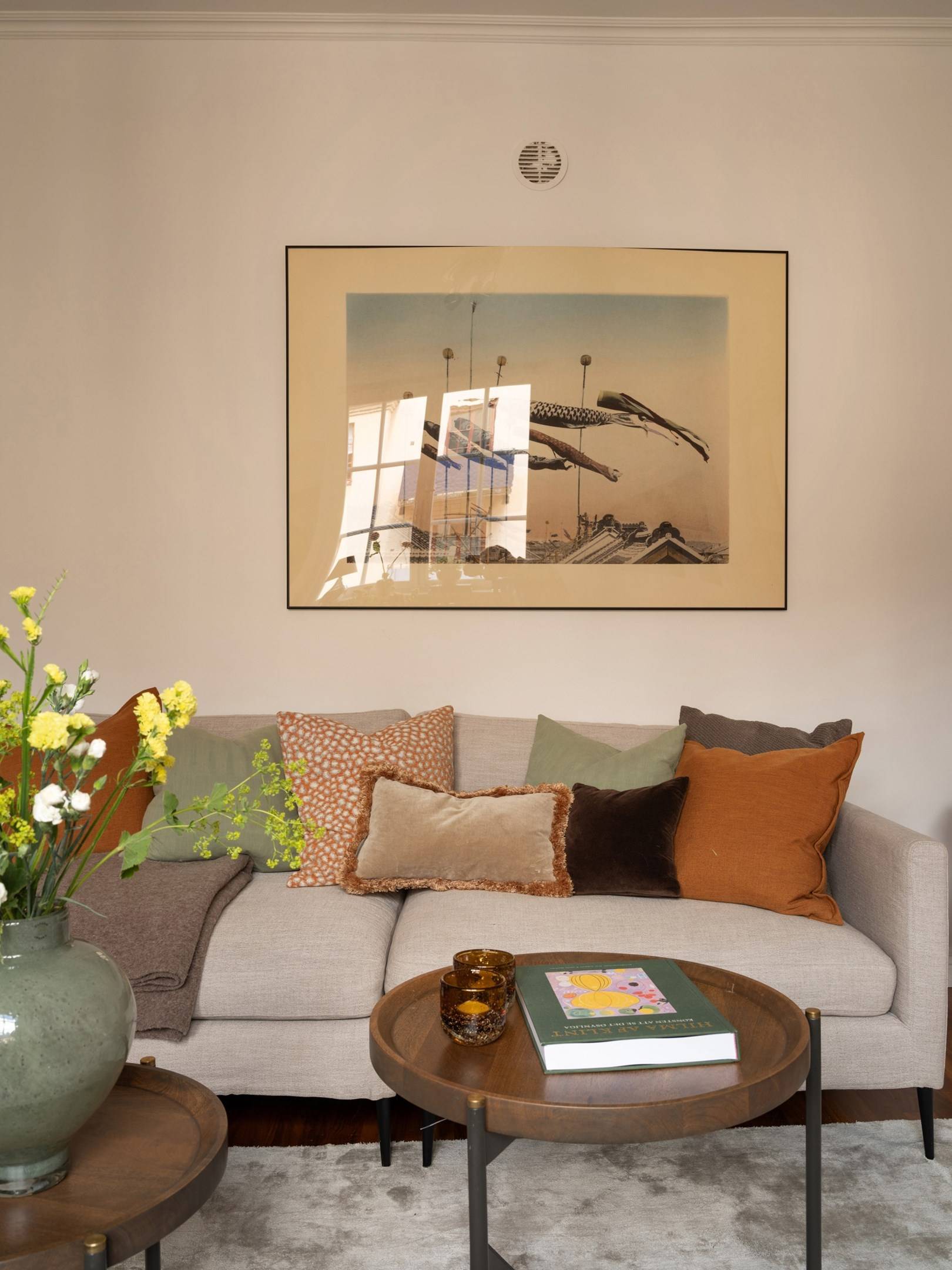 living room 31sqm studio Scandinavian decor in neutral tons living room 31sqm studio Scandinavian decor in neutral tons