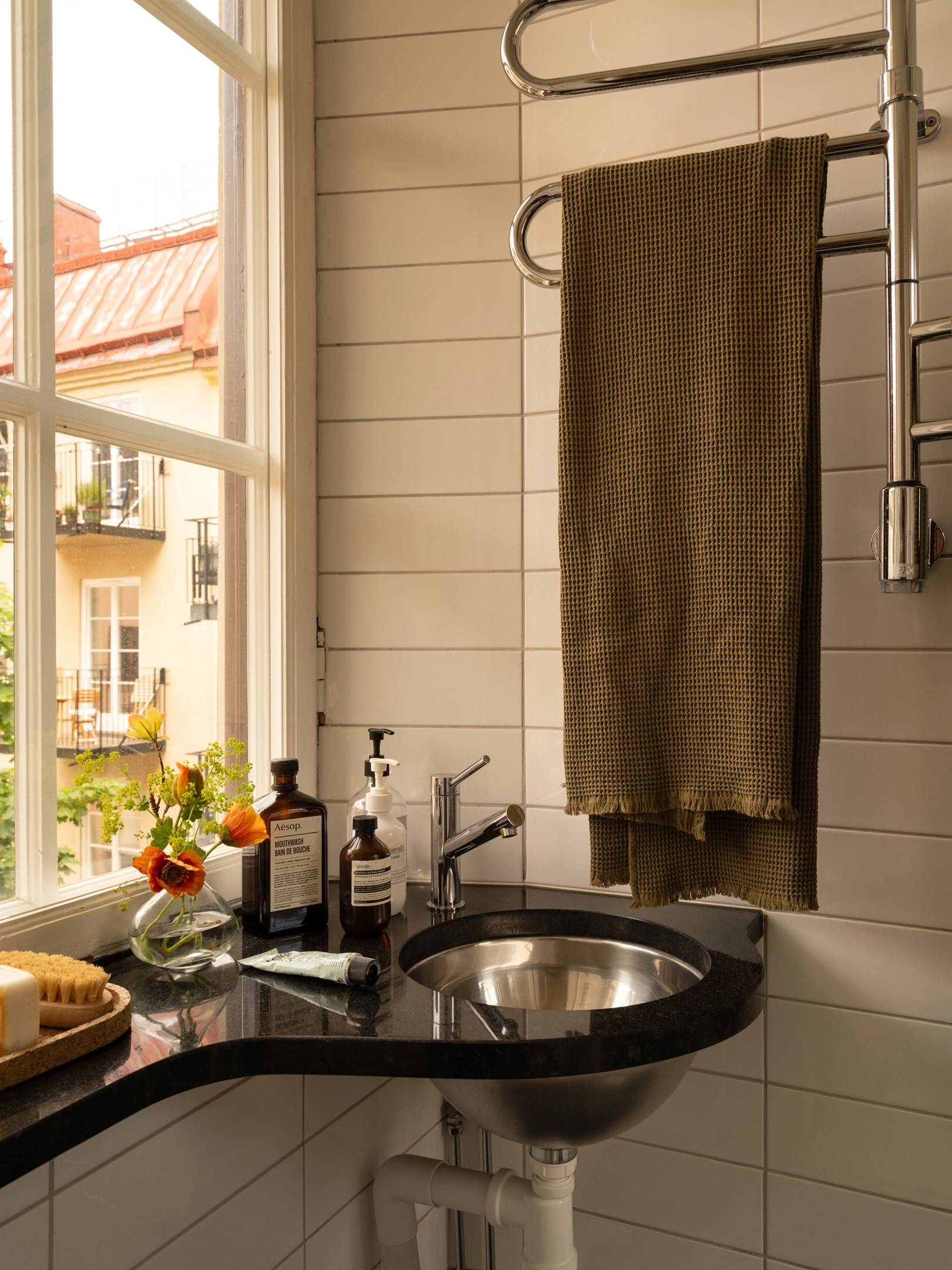 small bathroom small bathroom