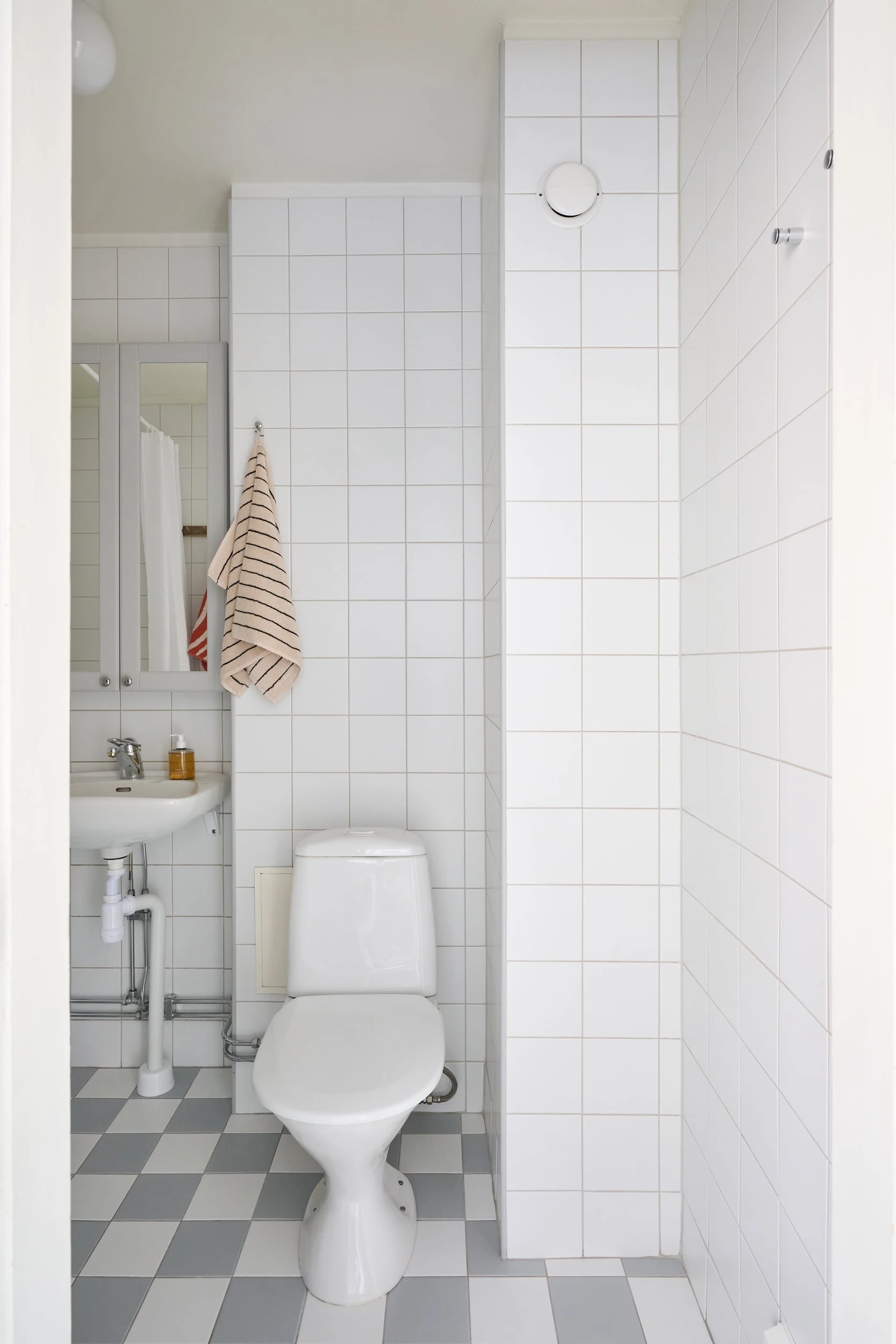 salle de bain vintage décoration scandinave petit appartement de 49m2 salle de bain vintage décoration scandinave petit appartement de 49m2