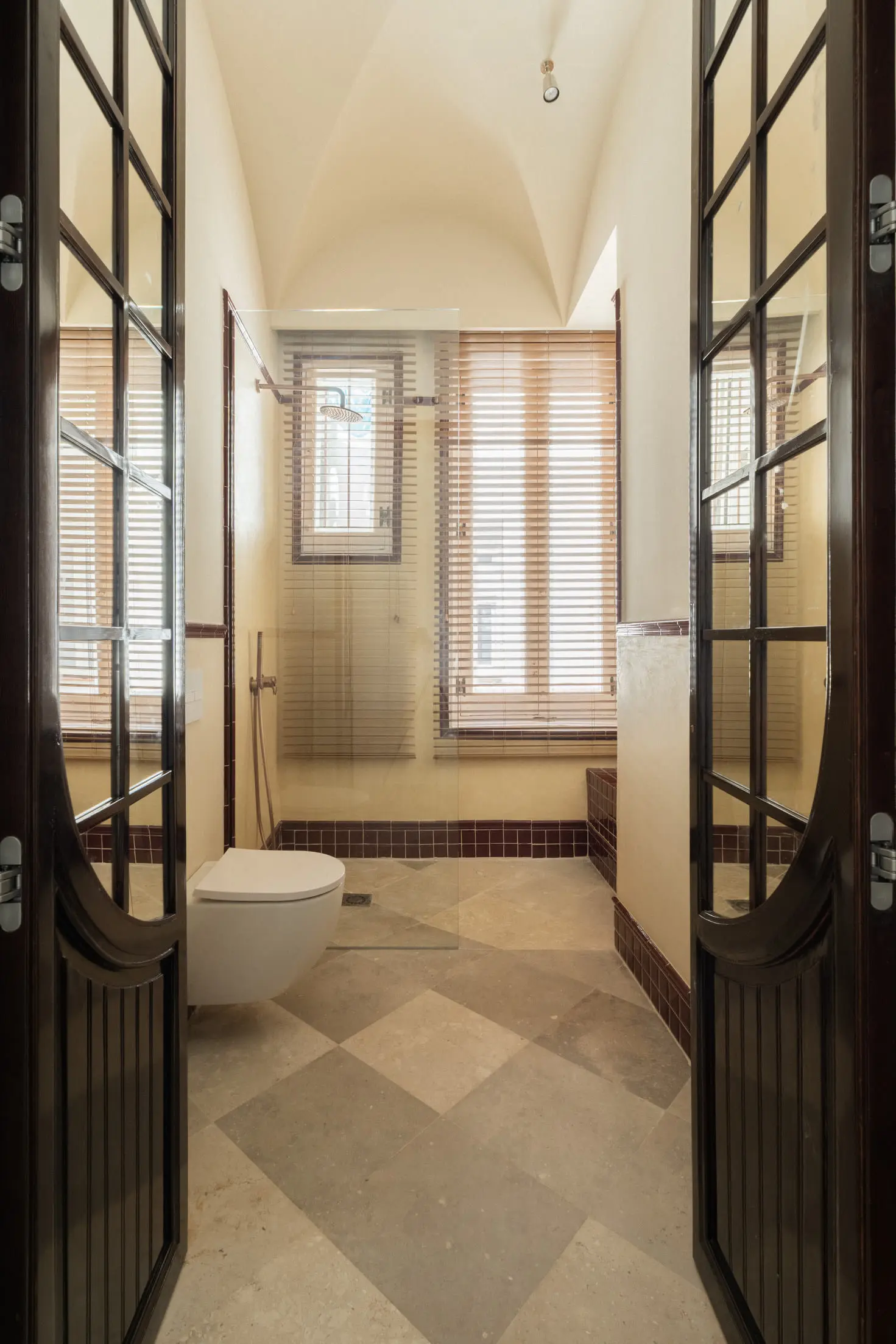 salle de bain contemporaine appartement ancien rénové salle de bain contemporaine appartement ancien rénové