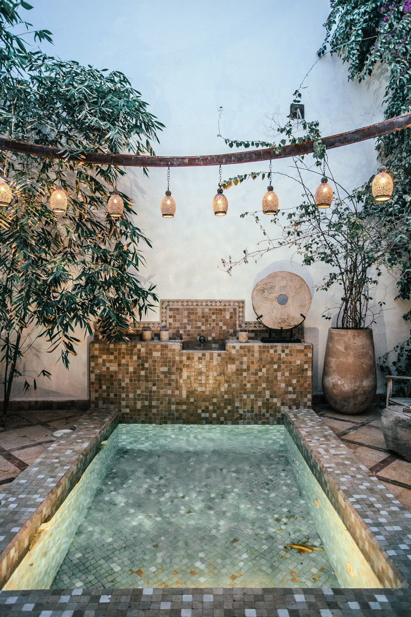 mini piscine avec mosaïque et éclairage mini piscine avec mosaïque et éclairage