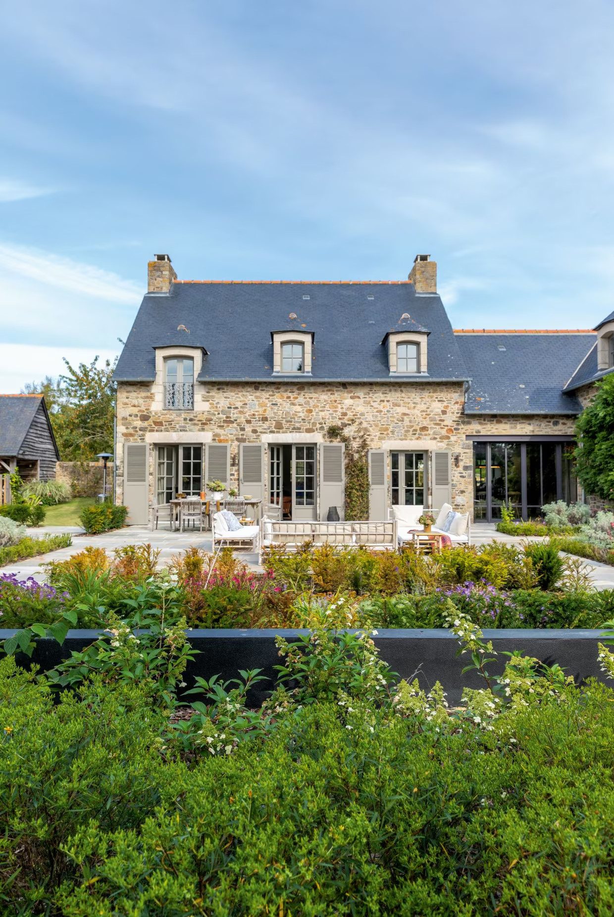 house in Brittany contemporary decor