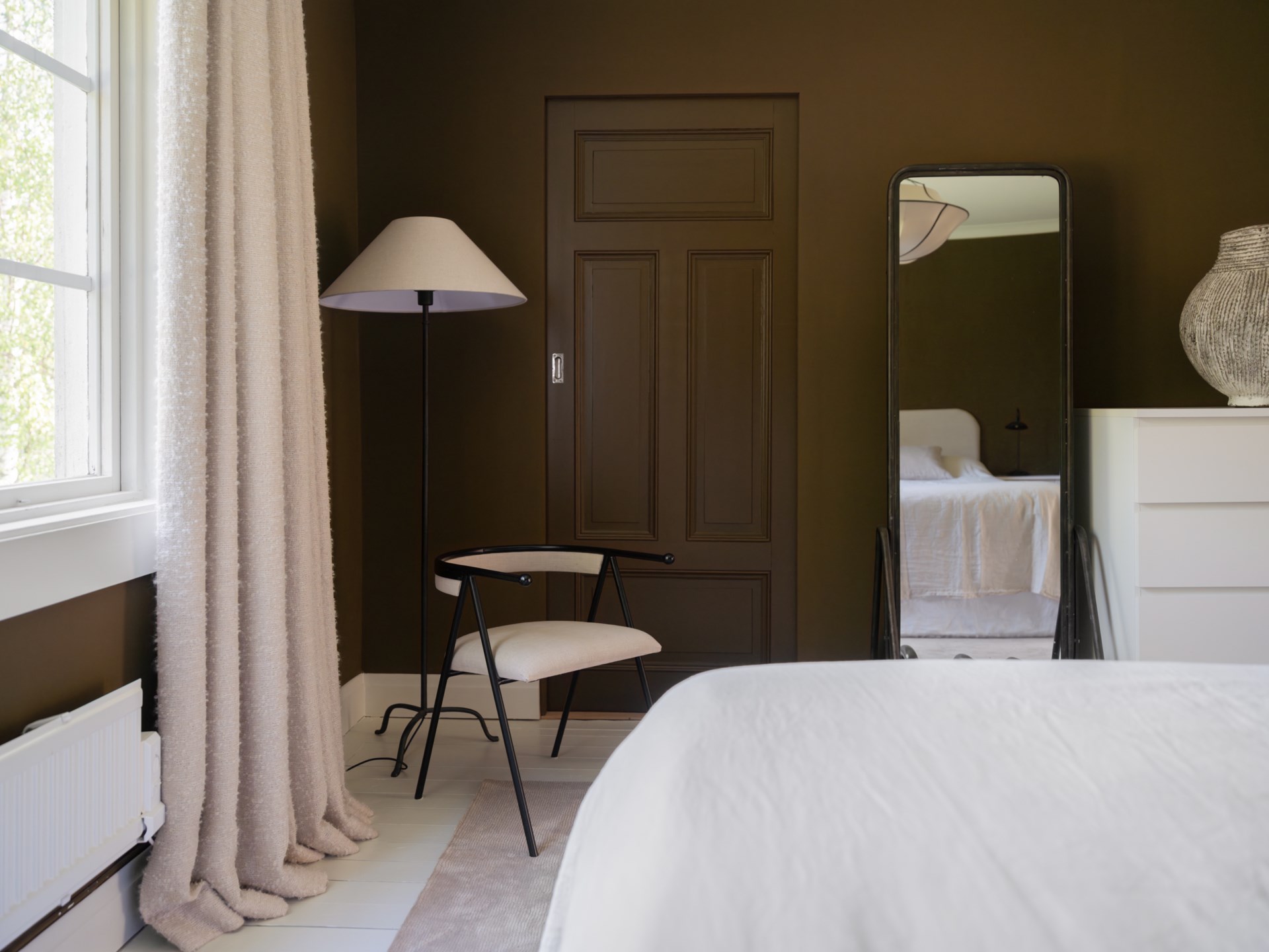 beige and brown bedroom Scandinavian decor beige and brown bedroom Scandinavian decor