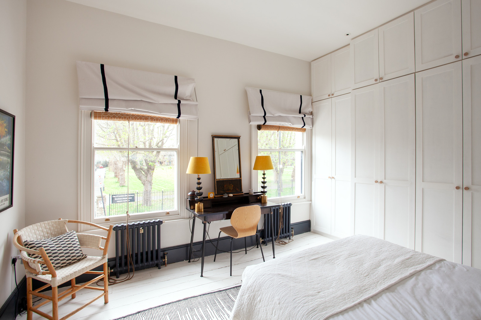 chambre avec espace bureau décoration contemporaine maison victorienne accolée chambre avec espace bureau décoration contemporaine maison victorienne accolée