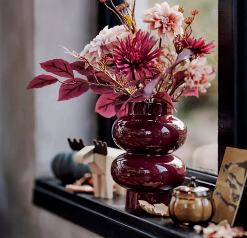 vase bordeaux Collection IKEA Höstagille catalogue 2026