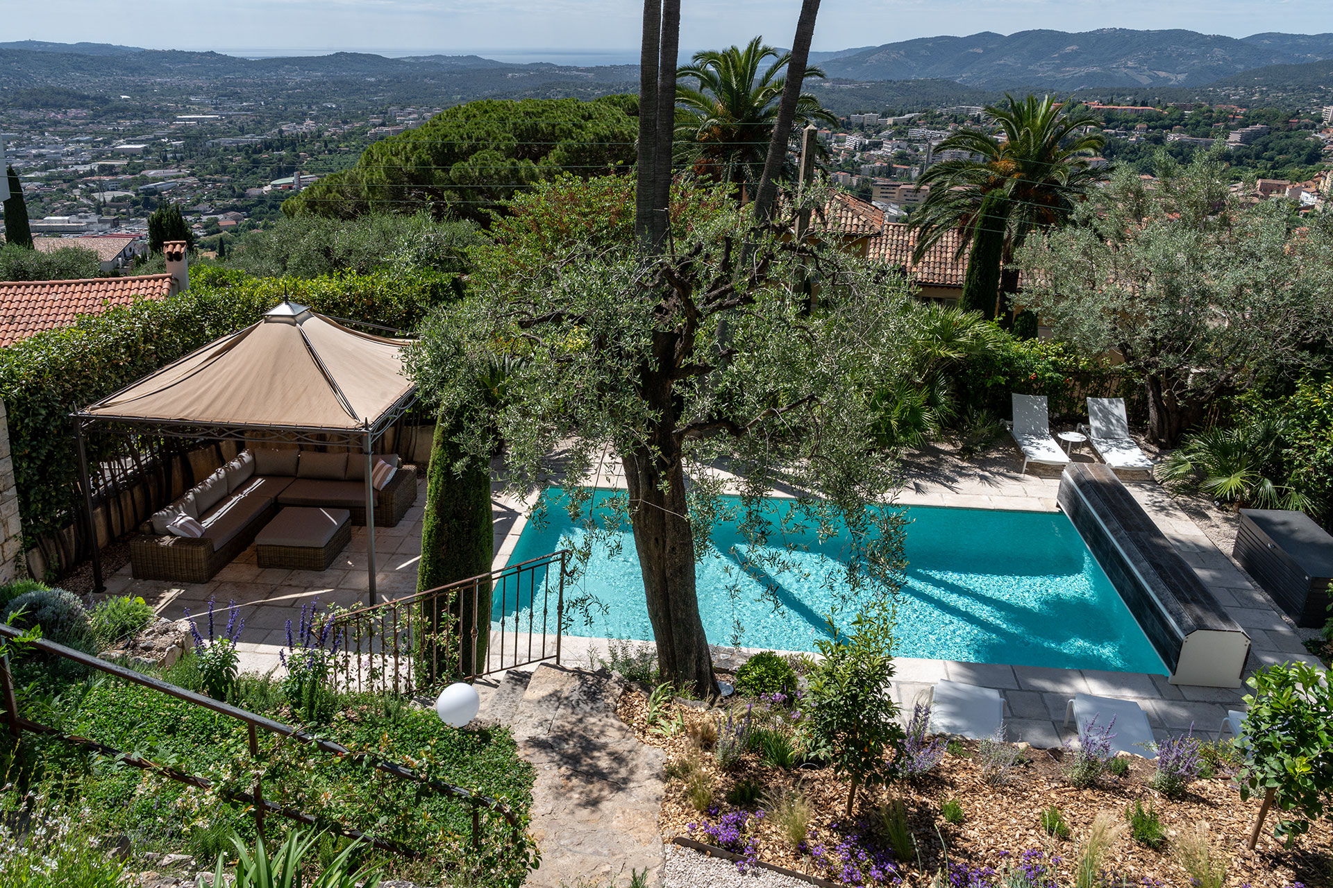 jardin avec piscine Casa del Sol Grasse