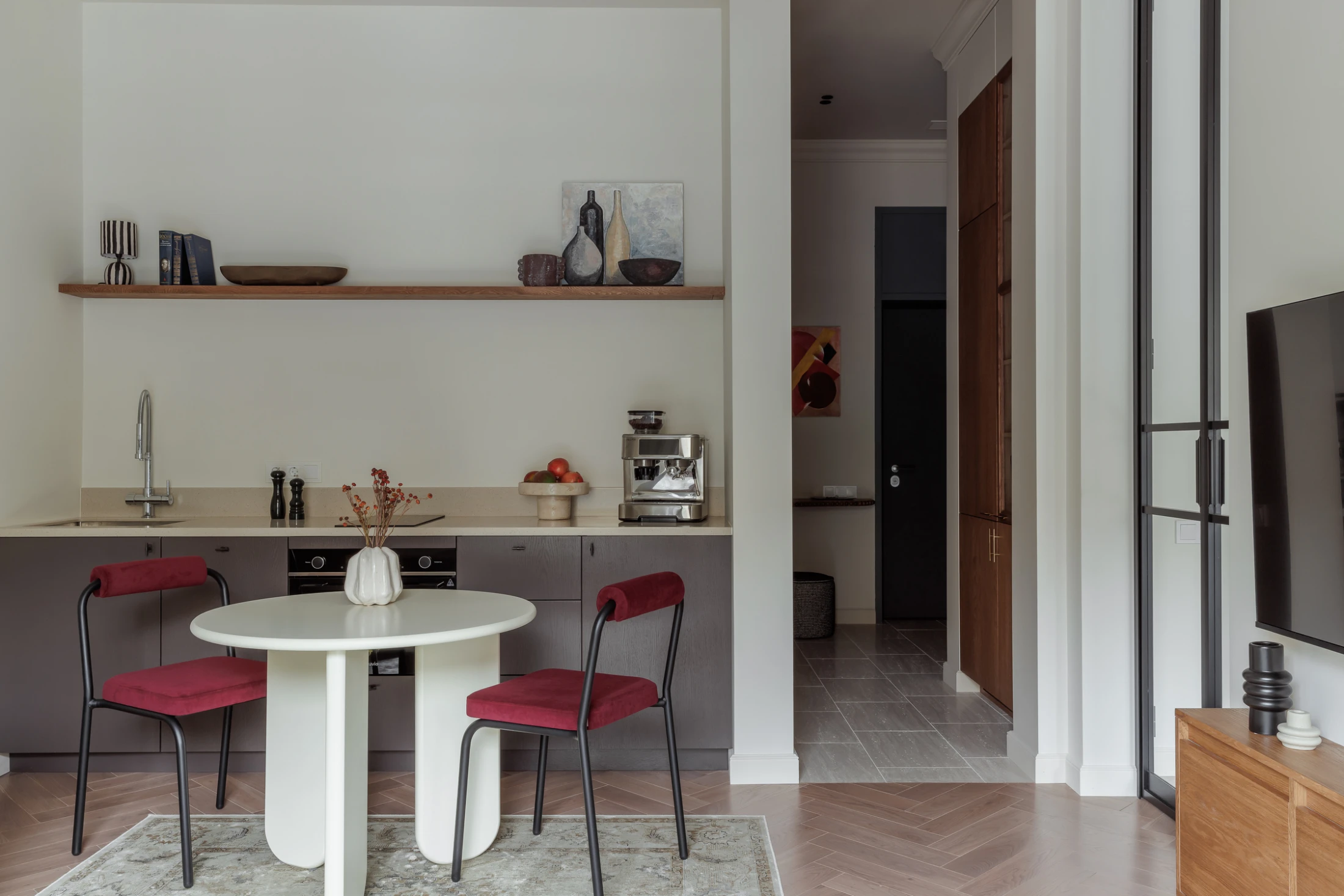 salon et cuisine ouverte petit appartement de 48m2