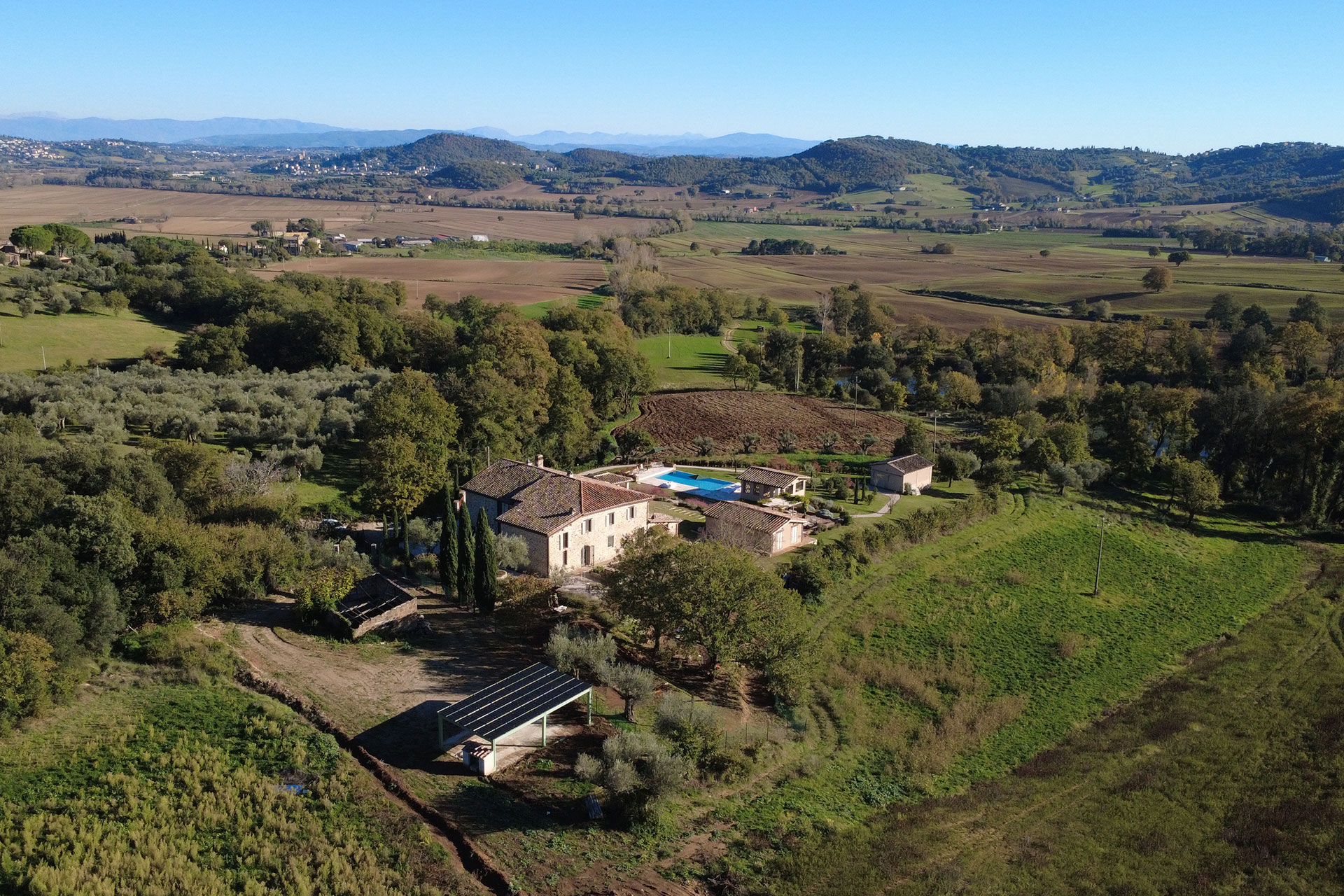 maison en pierre en Ombrie avec piscine maison en pierre en Ombrie avec piscine