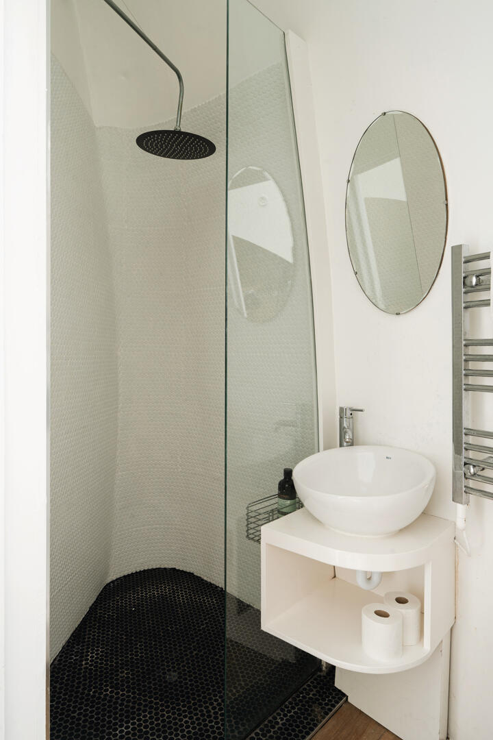 salle de bain émaux de Briare noirs et blancs salle de bain émaux de Briare noirs et blancs