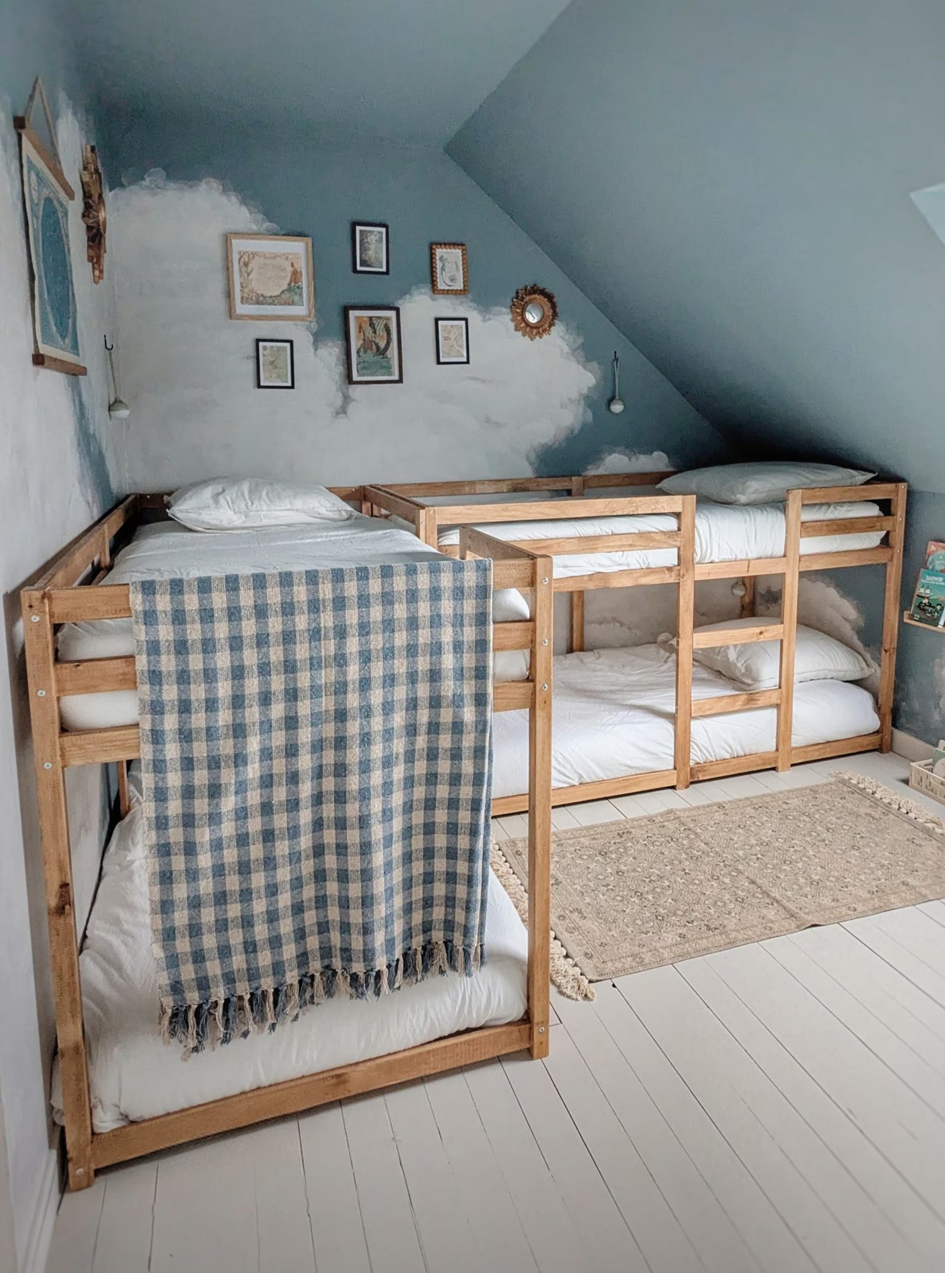 bedroom with bunk beds Ker Darwin Paimpol