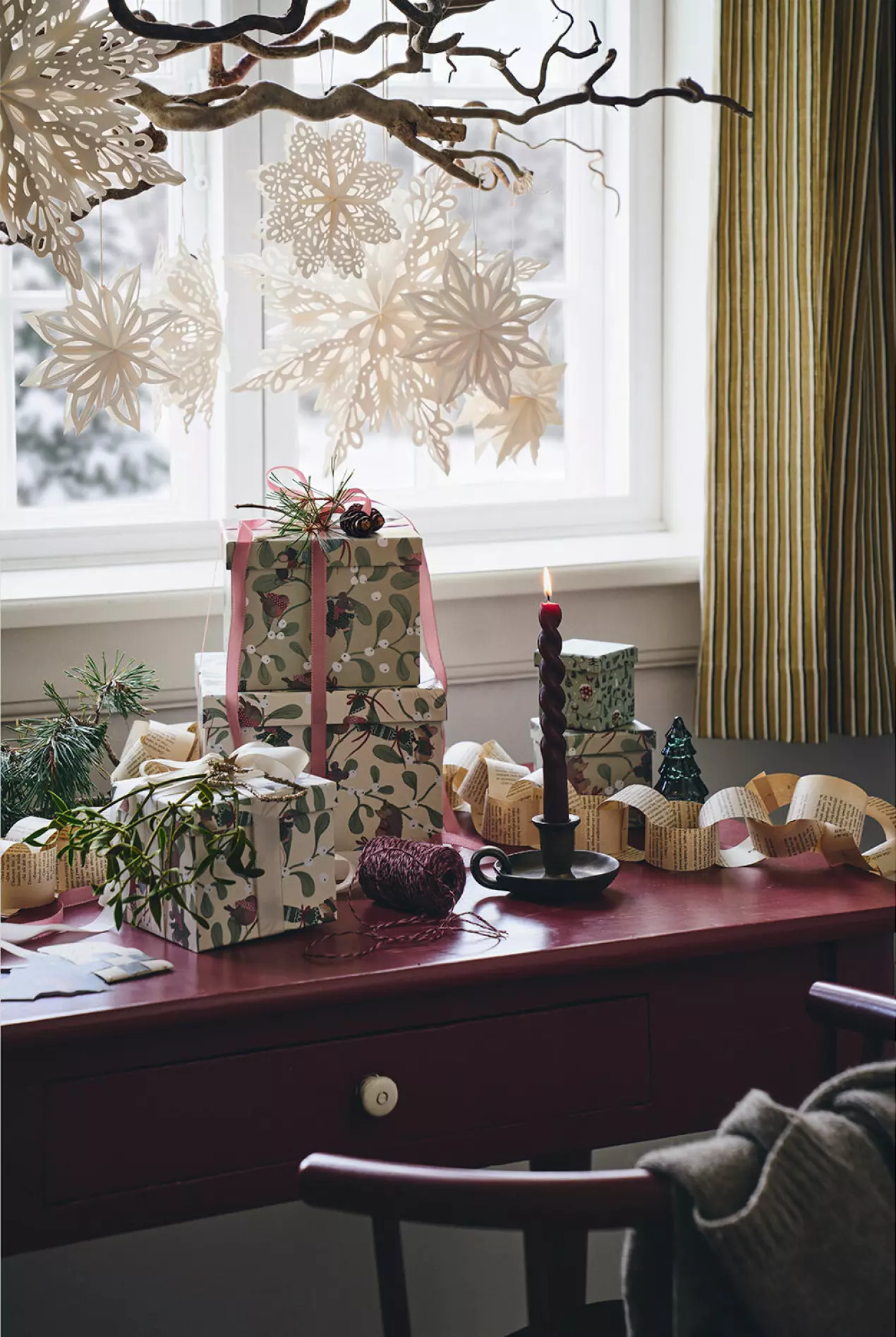 paquets et boites cadeaux collection Søstrene Grene Noël 2026 paquets et boites cadeaux collection Søstrene Grene Noël 2026