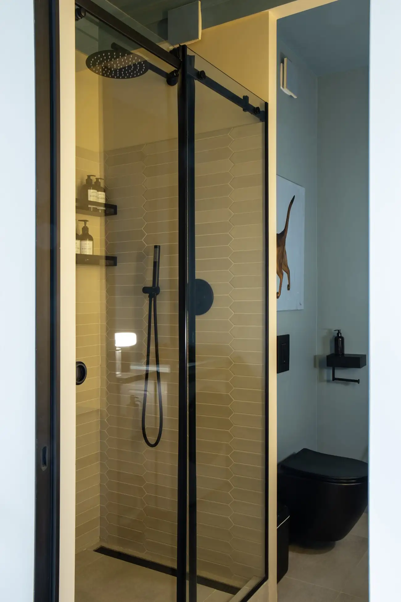 salle de bain design studio 28m2