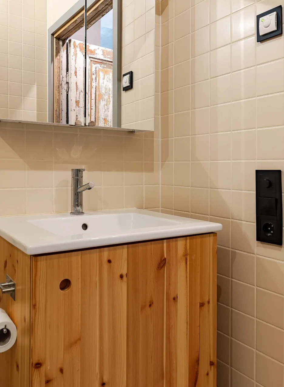 modern bathroom