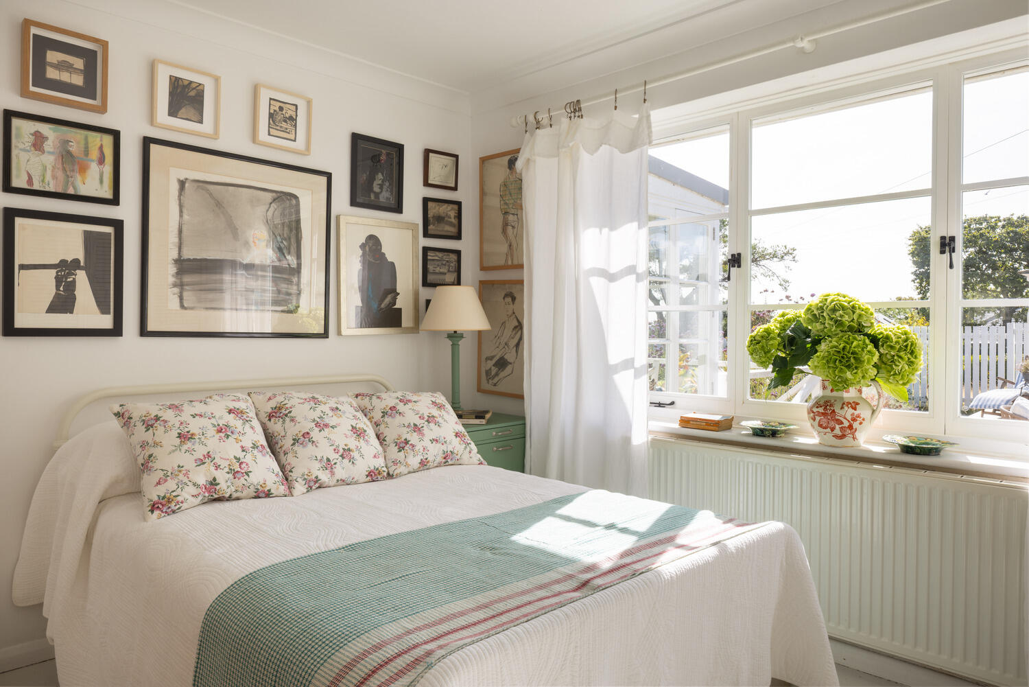 chambre décoration campagne chic maison blanche en bord de mer