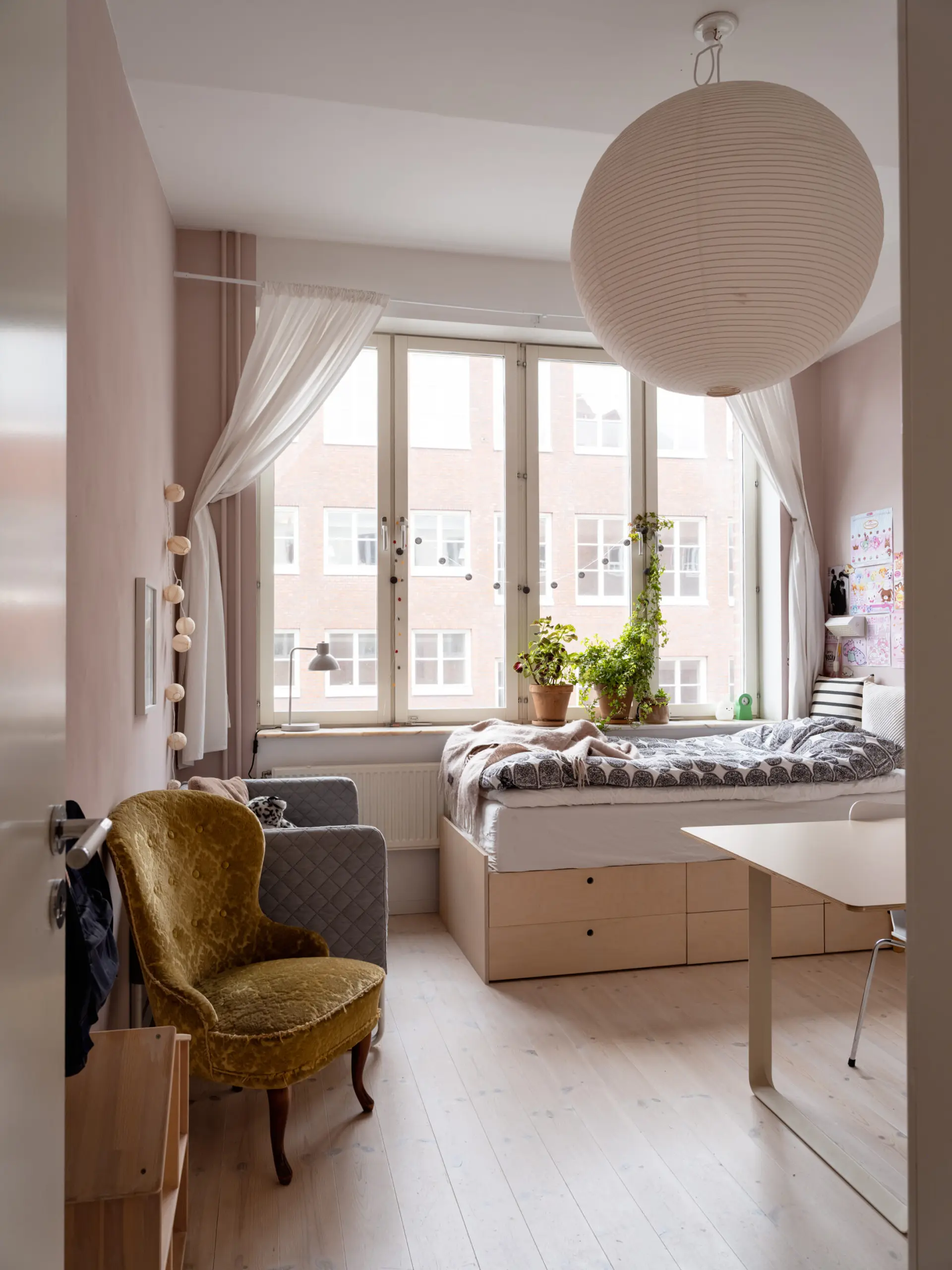chambre enfant rose décoration scandinave
