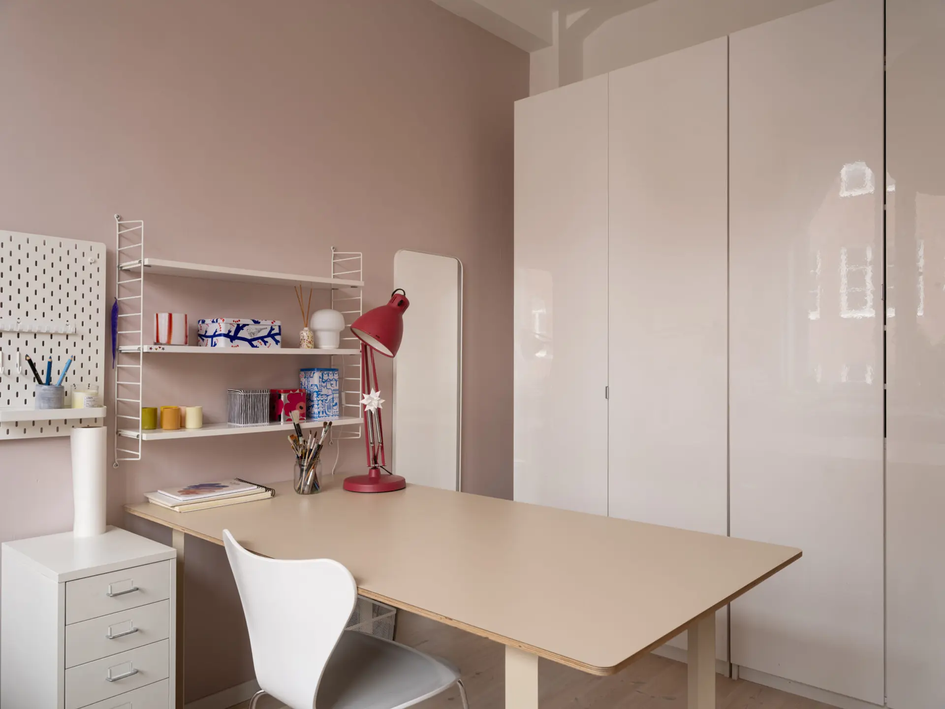 chambre enfant rose décoration scandinave