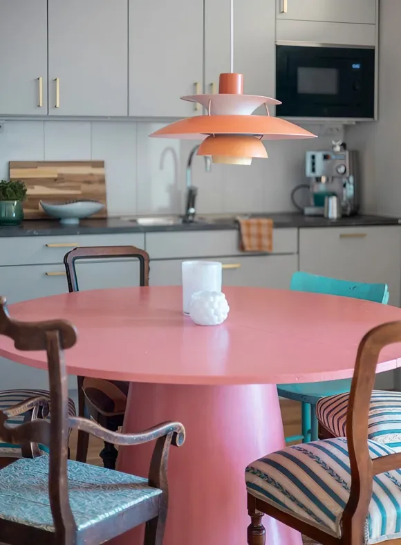 cuisine et salle à manger appartement moderne et coloré de 76m2 décoration scandinave