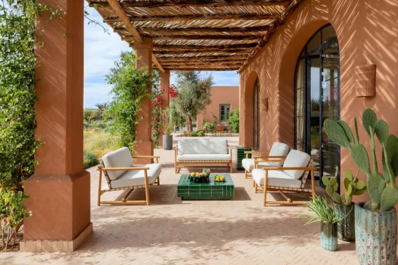 terrasse avec mobilier AM PM outdoor 2026