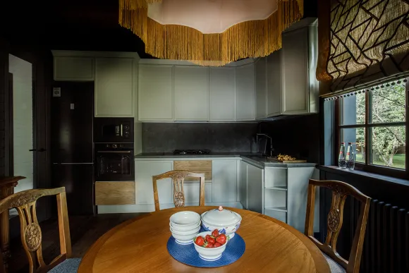 cuisine avec espace repas décoration vintage