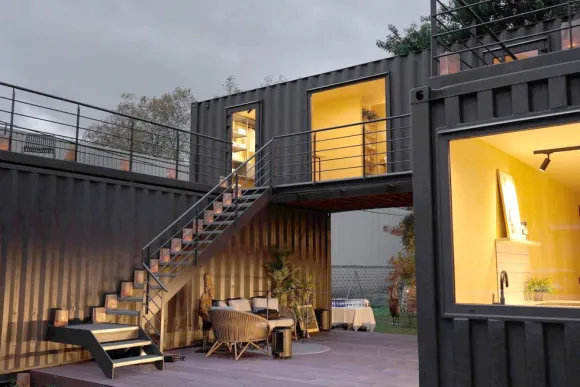 façade maison container