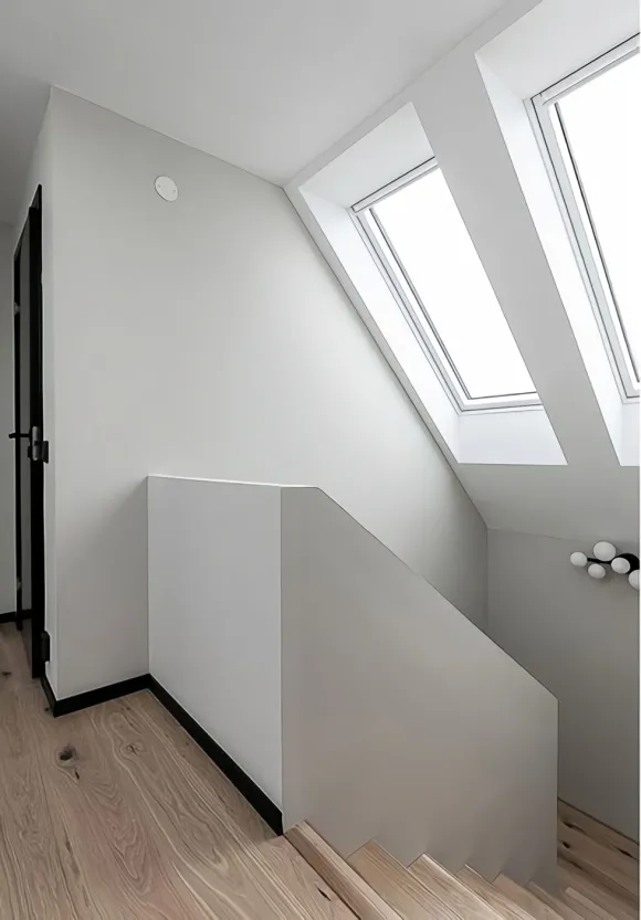 escalier avec velux