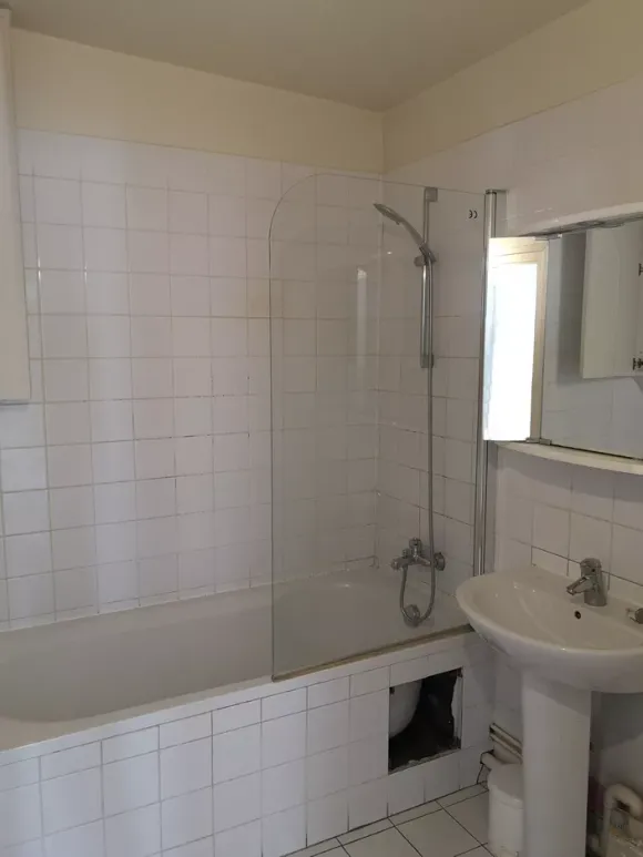 salle de bain avant rénovation