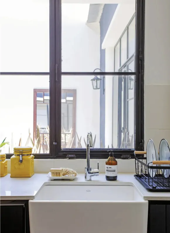 cuisine contemporaine maison rénovée