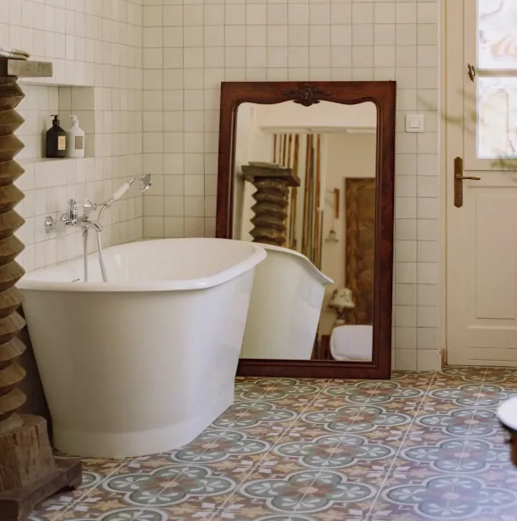 salle de bain maison de campagne Le Prieuré Maison du Pêcheur Marnay-sur-Seine