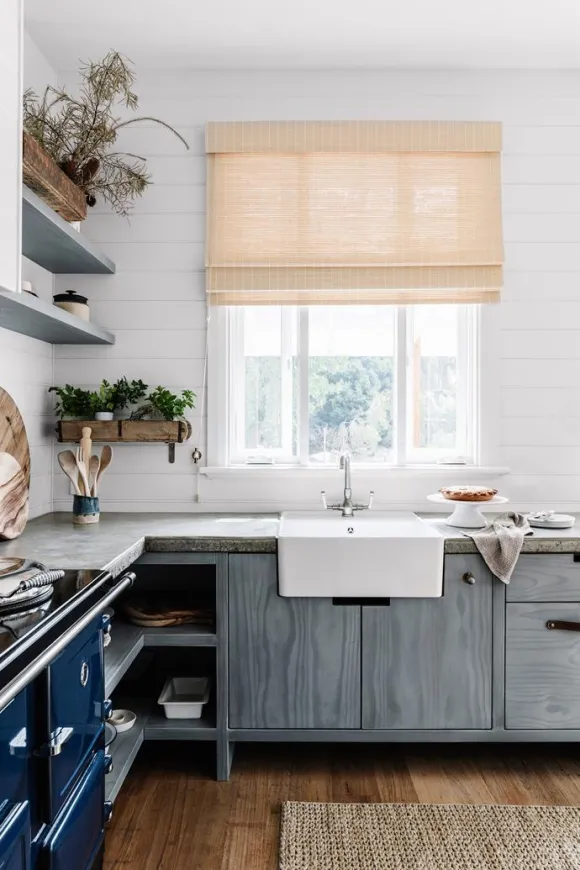 cuisine moderne dans maison ancienne