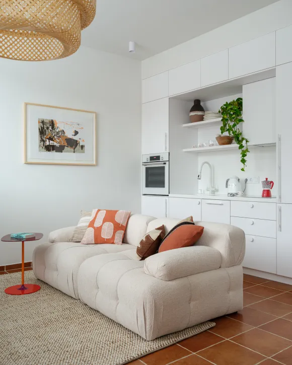 kichen living room vintage style 50sqm three-room renovated apartement