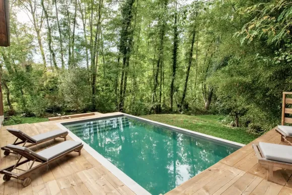 piscine avec terrasse bois