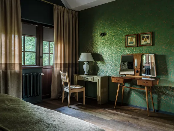 chambre mansardée décoration vintage