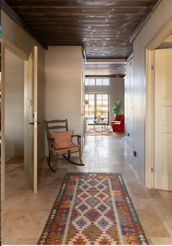 entrée décoration bohème avec tapis kilim duplex 81m2